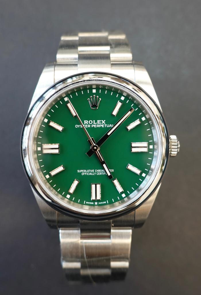 ROLEX OYSTER PERPETUAL 124300-0005